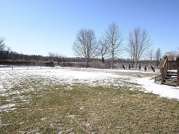 4th image of 9035 Wildwood Lake Dr