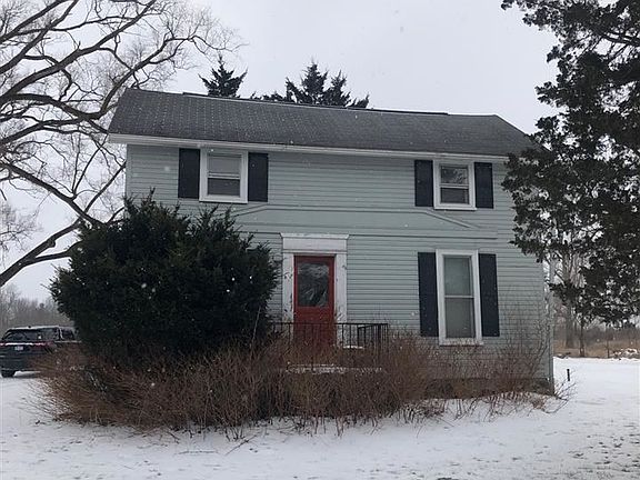 4th image of 1215 N Ortonville Rd