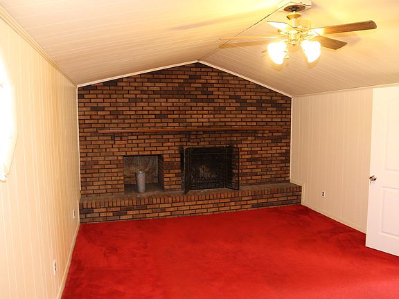3rd image of 1171 McDonald Dr