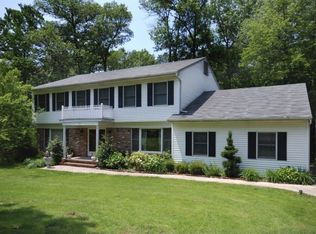 31 Hosking Way, Ramsey, NJ 07446