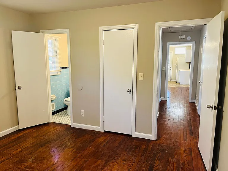 2673 Fairlane Dr SE — Photo 12