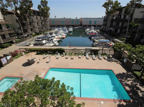7305 Marina Pacifica Dr N, Long Beach, CA 90803