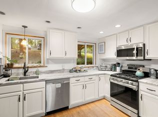 15 Park St, Middleton, MA 01949