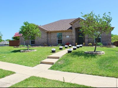 114 Fairbanks Dr, Garland, TX, 75043