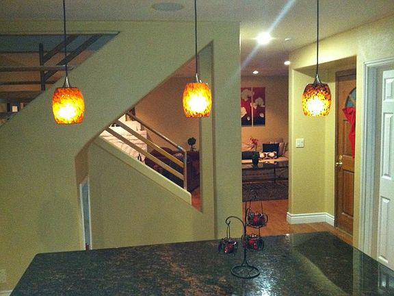 5th image of 670 Benson Way