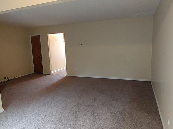 4th image of 105 N Onsville Place