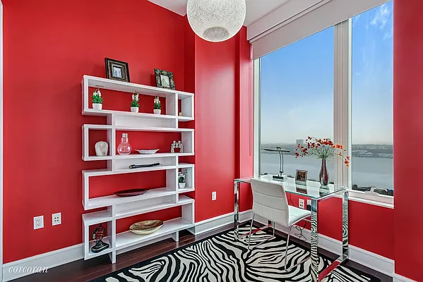 Sold by Corcoran | media 19