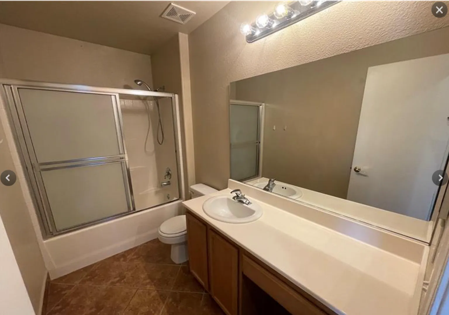 5947 Silver Trace — Photo 3