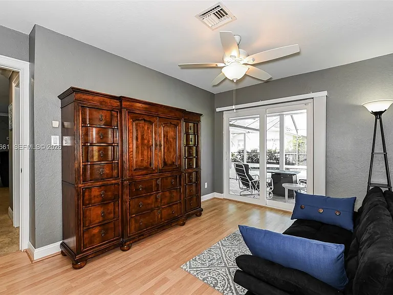 283 Forest Hills Blvd — Photo 5