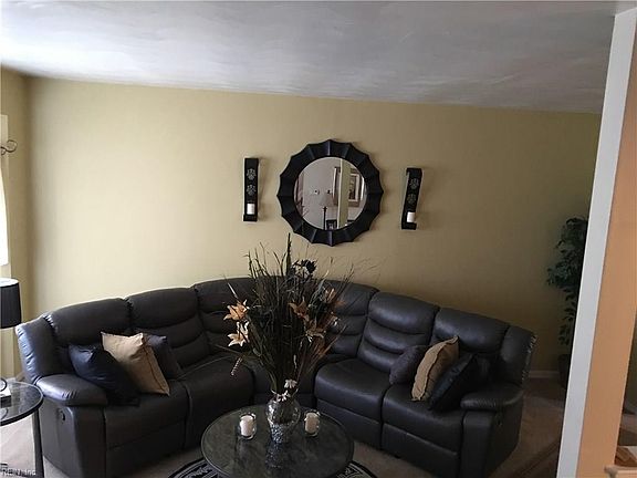 4th image of 4011 Ketch Dr