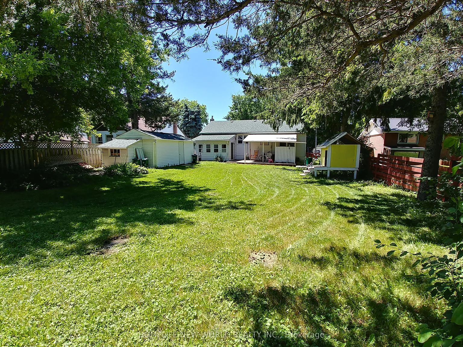 3 bed, $2,200 — Photo 4