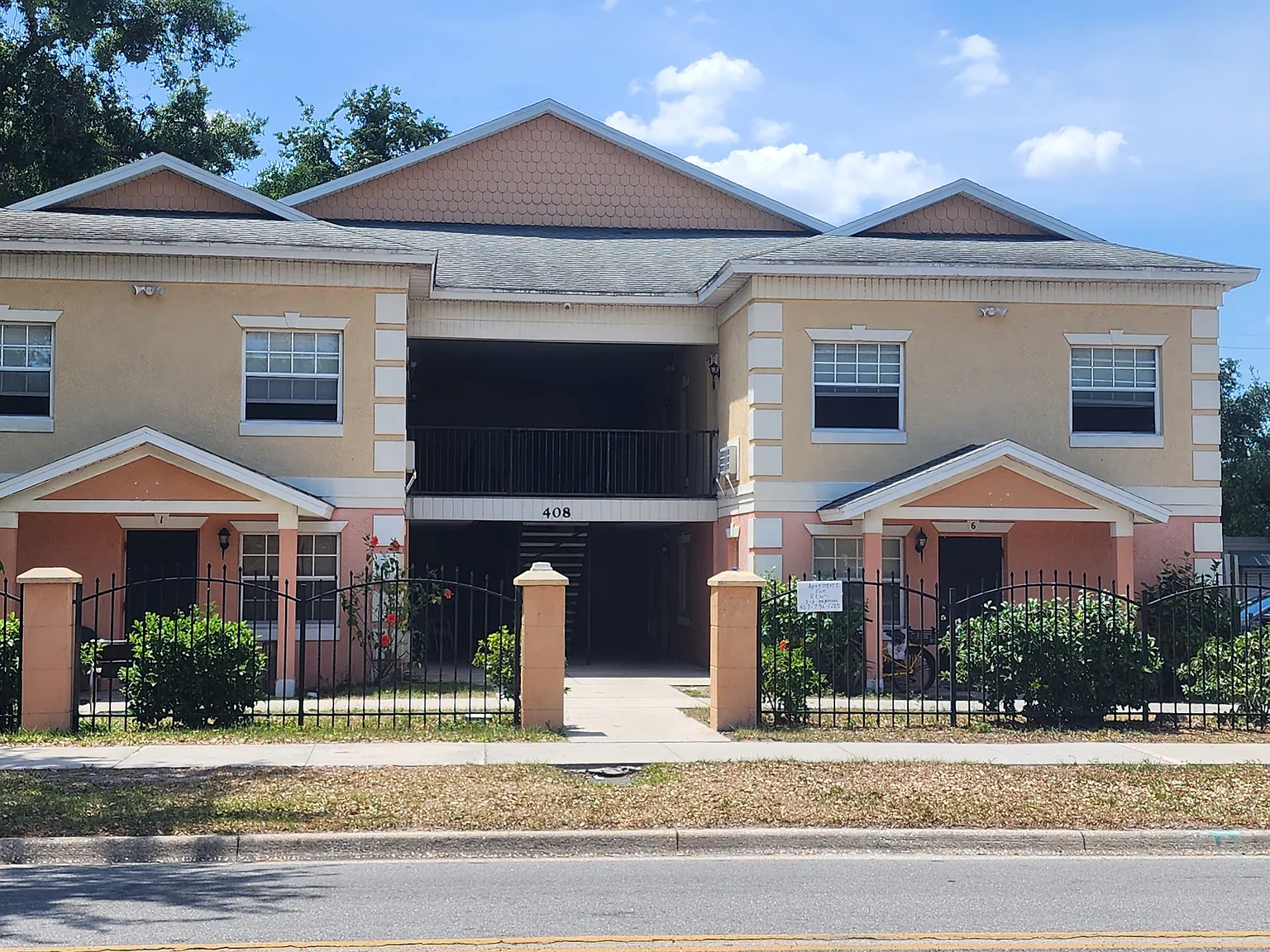 Westmoreland Terrace — Photo 1