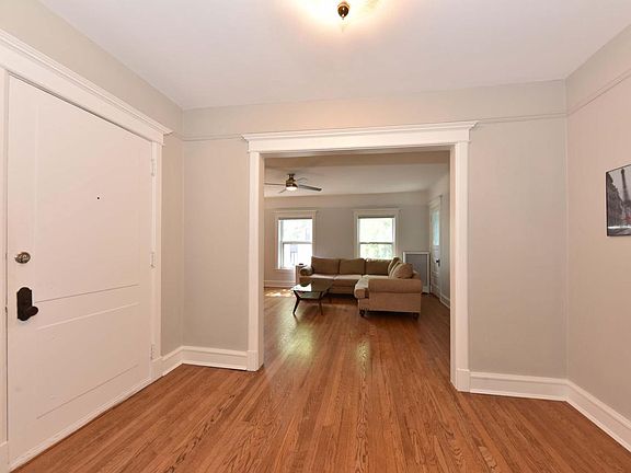 3rd image of 1714 E Kane PLACE #L