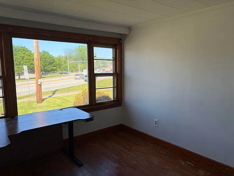 1420 Woodbury Ave — Photo 17