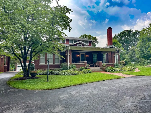 805 Georgetown Rd, Paris, KY 40361