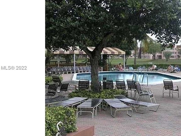 4th image of 8225 Sunrise Lakes Blvd APT 109