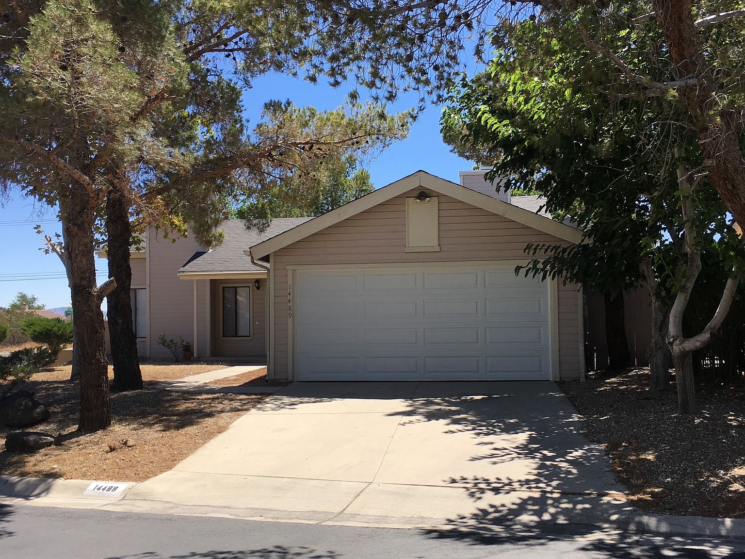 14489 Birchwood Dr, Hesperia, CA 92344 Zillow
