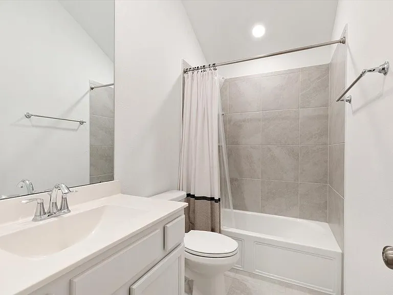 4912 Overland Hollow Dr — Photo 15