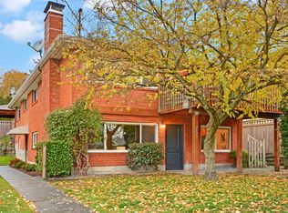 2827 21st Ave W, Seattle, WA 98199