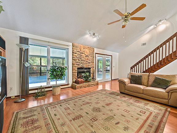 3rd image of 1780 Rivergate Pl