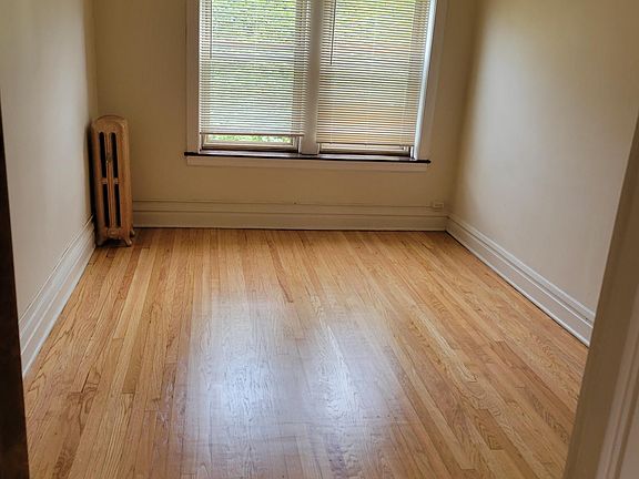 4th image of 139 W Harrison St #3N