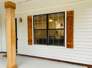 5569 Pine Gate Dr, Atlanta, GA 30349