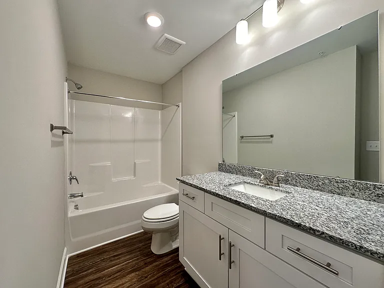 Westbrook Apartments — Photo 34