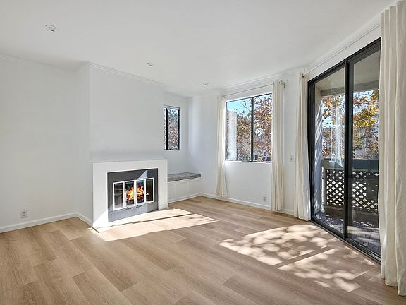 4th image of 2210 River Run Dr Unit 69