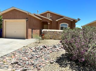 3727 Stoneway Rd, Las Cruces, NM 88012
