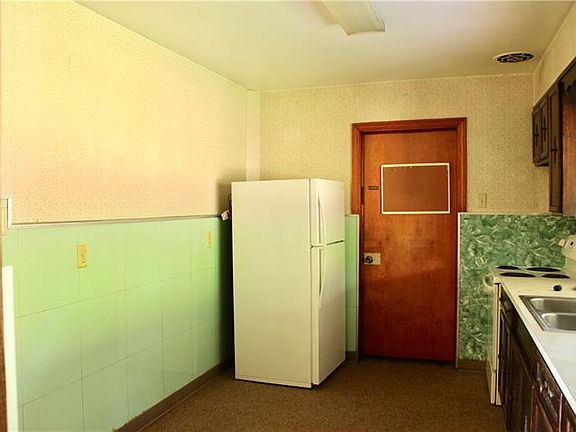 5th image of 512 Mount Vernon Dr