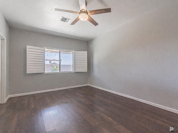 5th image of 7881 E 43rd Ln