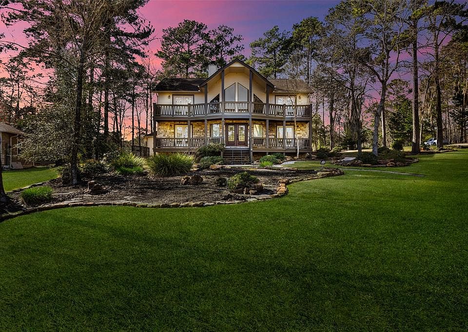 1st image of 701 Lake Grove Dr