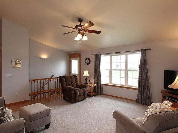 5th image of 501 Agape Ave