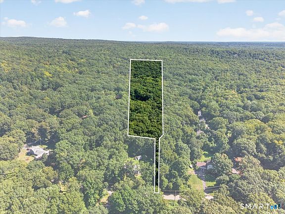4th image of 82 Depot Hill Road