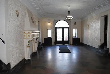 Rented by Urban Ambiance