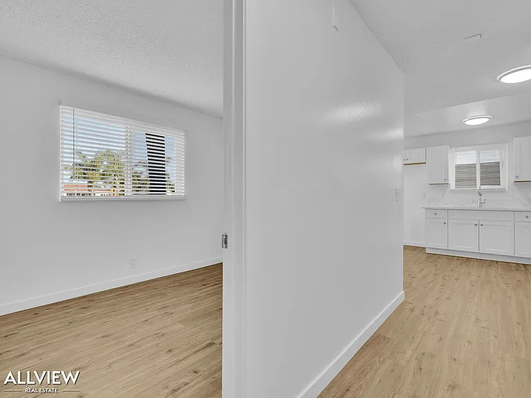 3864 35th Street — Photo 11