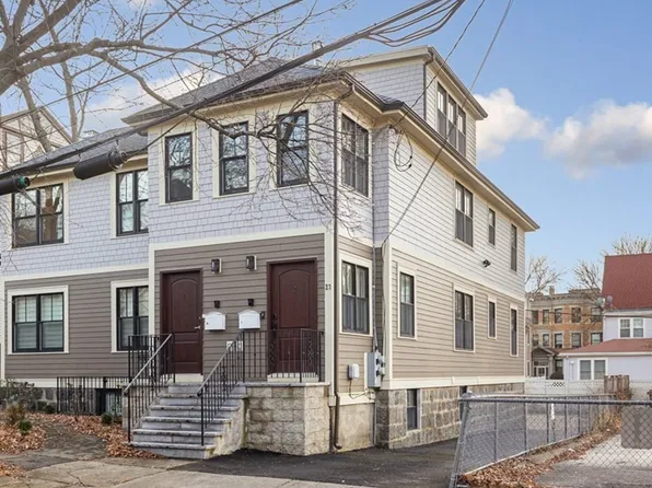 23 Winslow Rd #1, Brookline, MA 02446