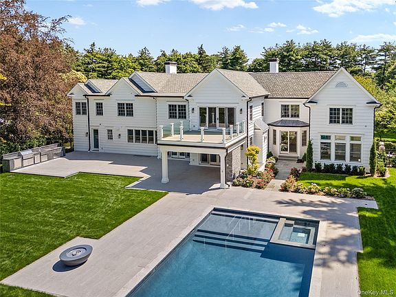 4th image of 42 Mamaroneck Rd