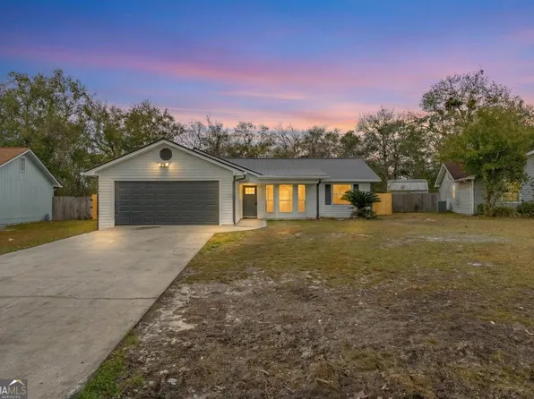 421 Sunnyside Dr, Saint Marys, GA 31558
