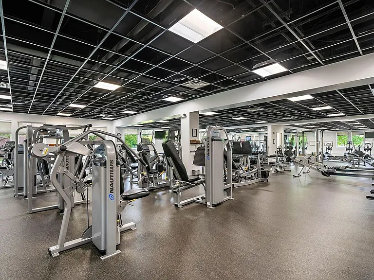 Arapahoe Ave — Photo 9