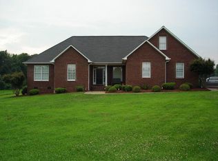 110 Feather Way Ln, Shelby, NC 28152