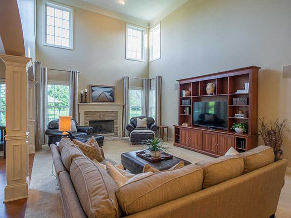 5th image of 10196 Archer Ln