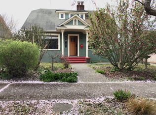 8335 28th Ave NW, Seattle, WA 98117