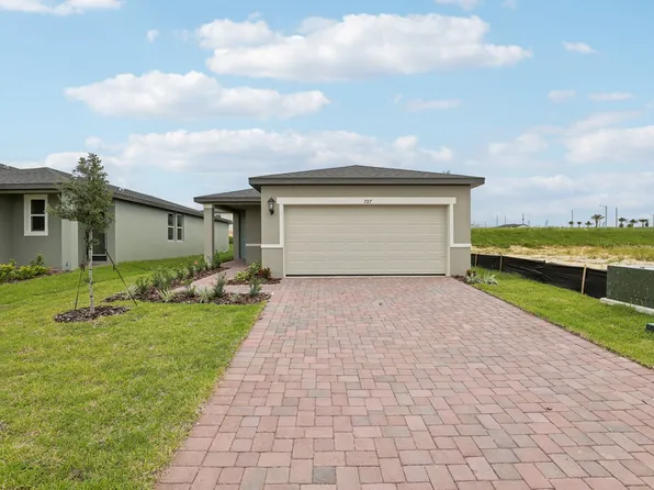 727 Trailhead Point Dr, Haines City, FL 33844