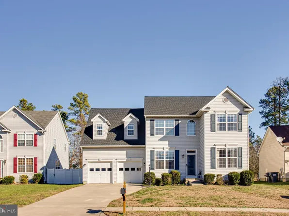 21564 Gordon Ct, Lexington Park, MD 20653