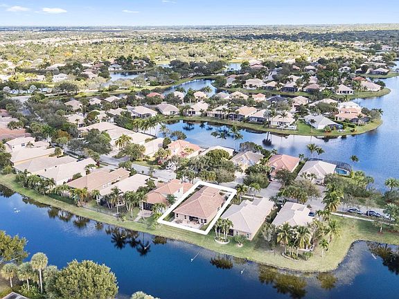 4th image of 6353 NW 110th Avenue