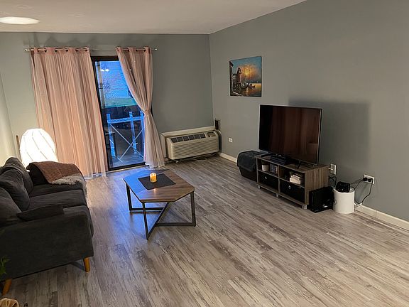 4th image of 746 Prescott Dr APT 205