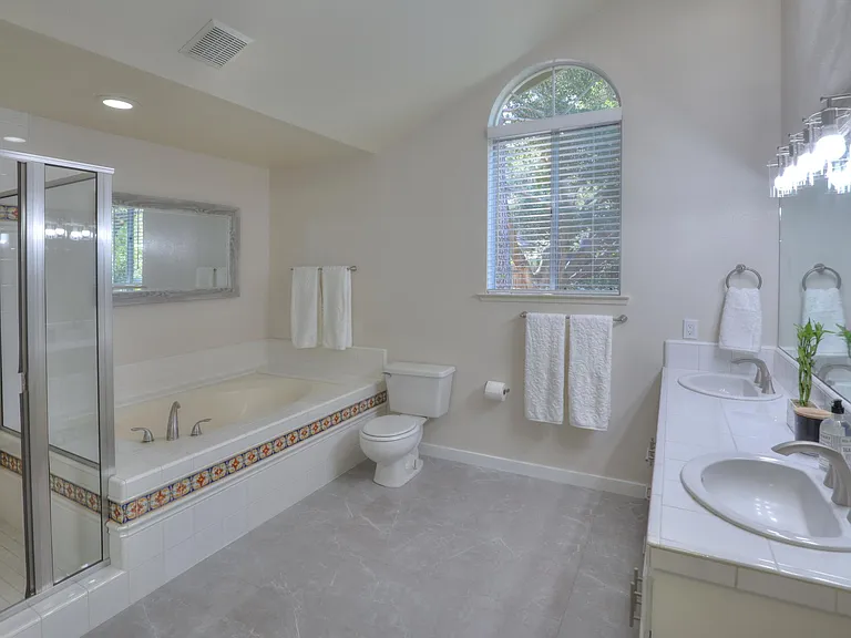 1494 Aarhus Dr — Photo 21