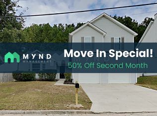 5310 Salem Springs Dr, Lithonia, GA 30038
