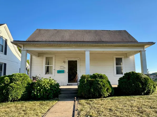 417 W 15th St, Connersville, IN 47331